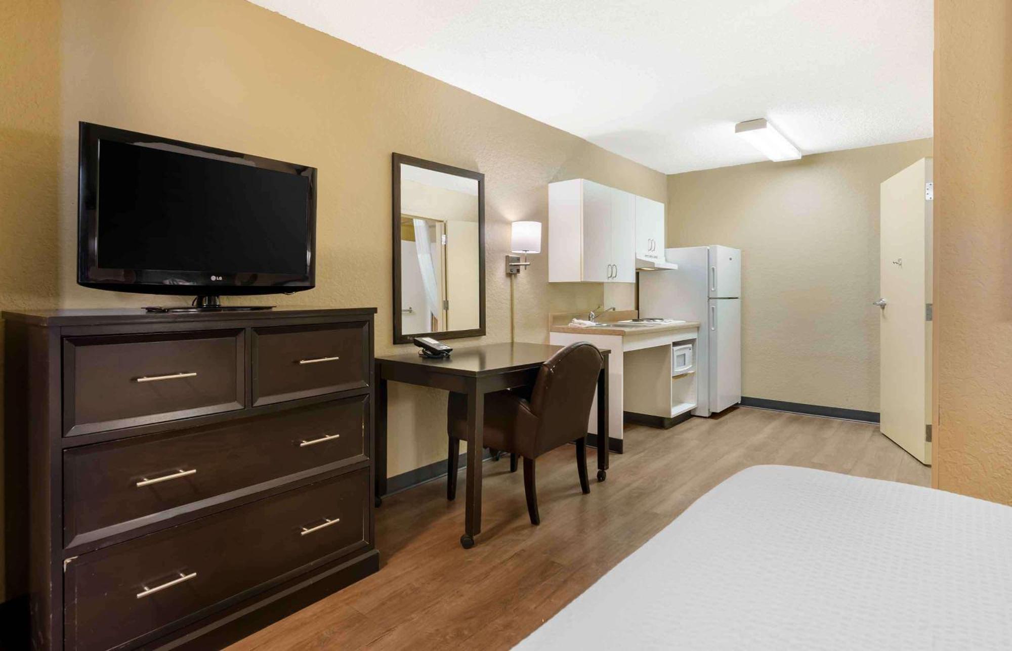 Extended Stay America Select Suites - Roanoke - Airport Exterior photo