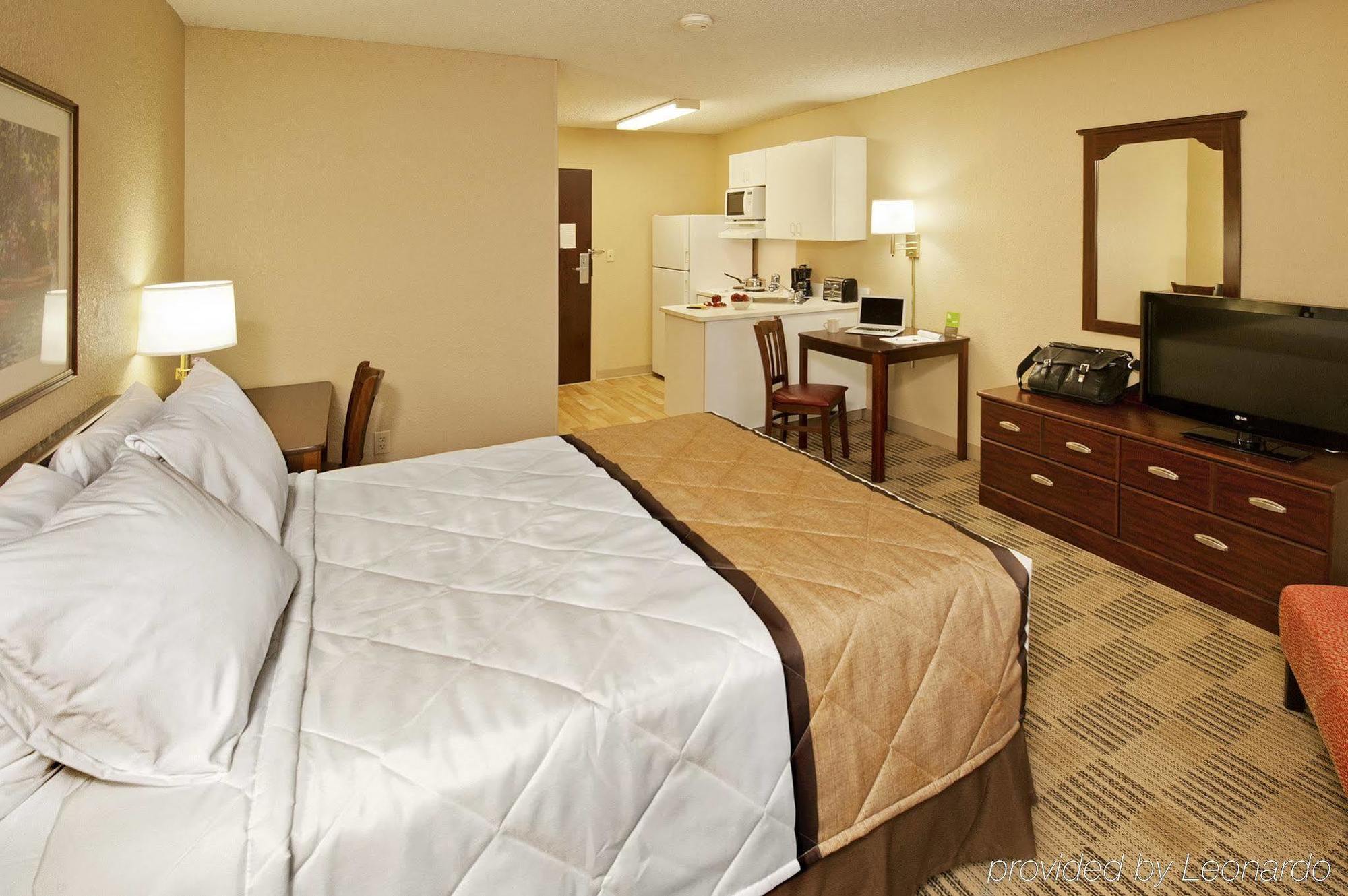 Extended Stay America Select Suites - Roanoke - Airport Exterior photo